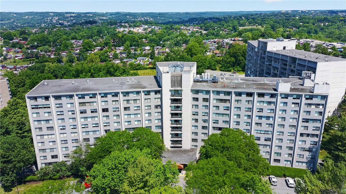 Co-op 2BR 1BA - 1150 Bower Hill, Mt Lebanon, PA