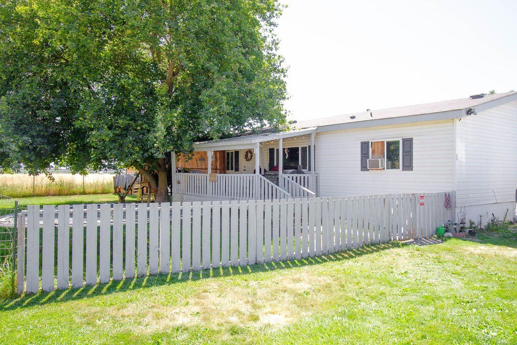 Manufactured Housing 4BR 2BA - 686 OLD ARDEN #38 HWY, COLVILLE, WA