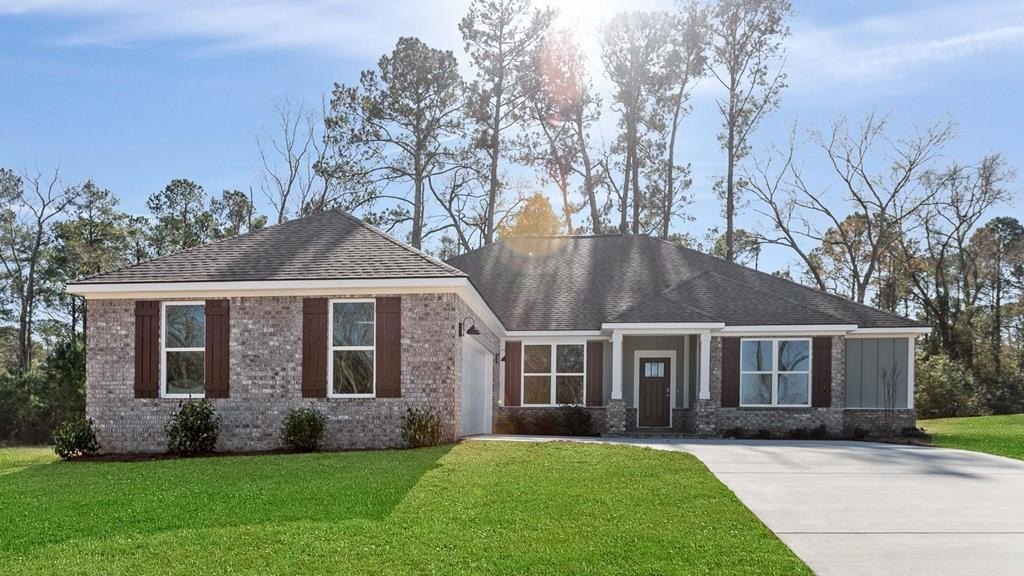 Single Family 4BR 4BA - 120 Laney Lane, Dothan, AL