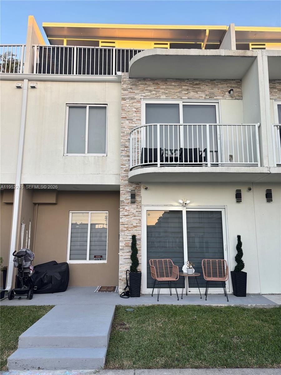 Single Family 4BR 4BA - 25912 SW 139th Ct, Homestead, FL