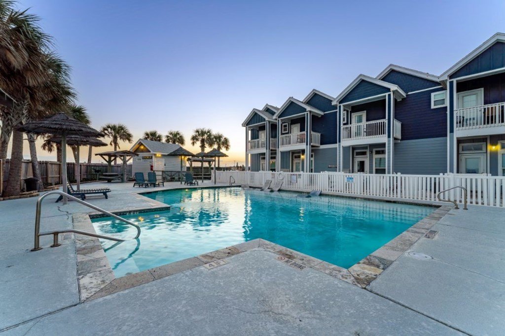 15208 BEACH WAY Dr