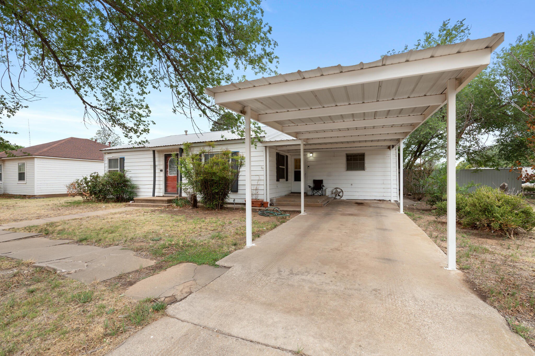 Single Family 2BR 2BA - 223 N Donley Ave, Tulia, TX