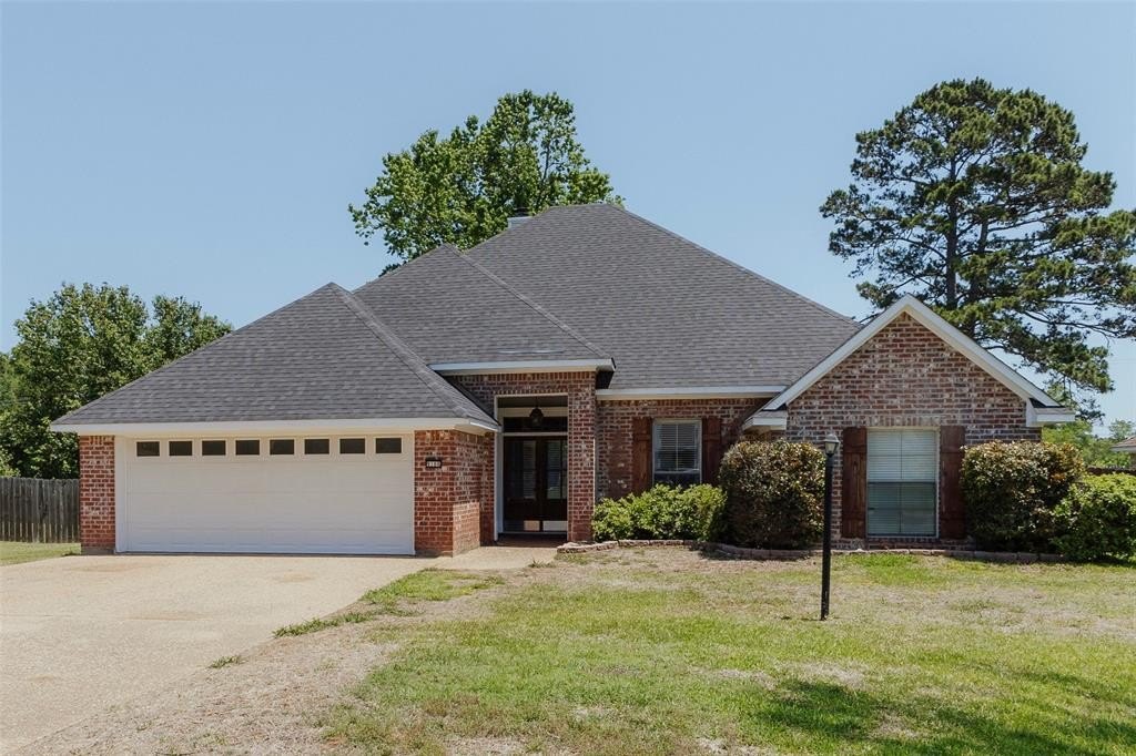 Single Family 3BR 2BA - 9106 Summer Tree Circle, Greenwood, LA