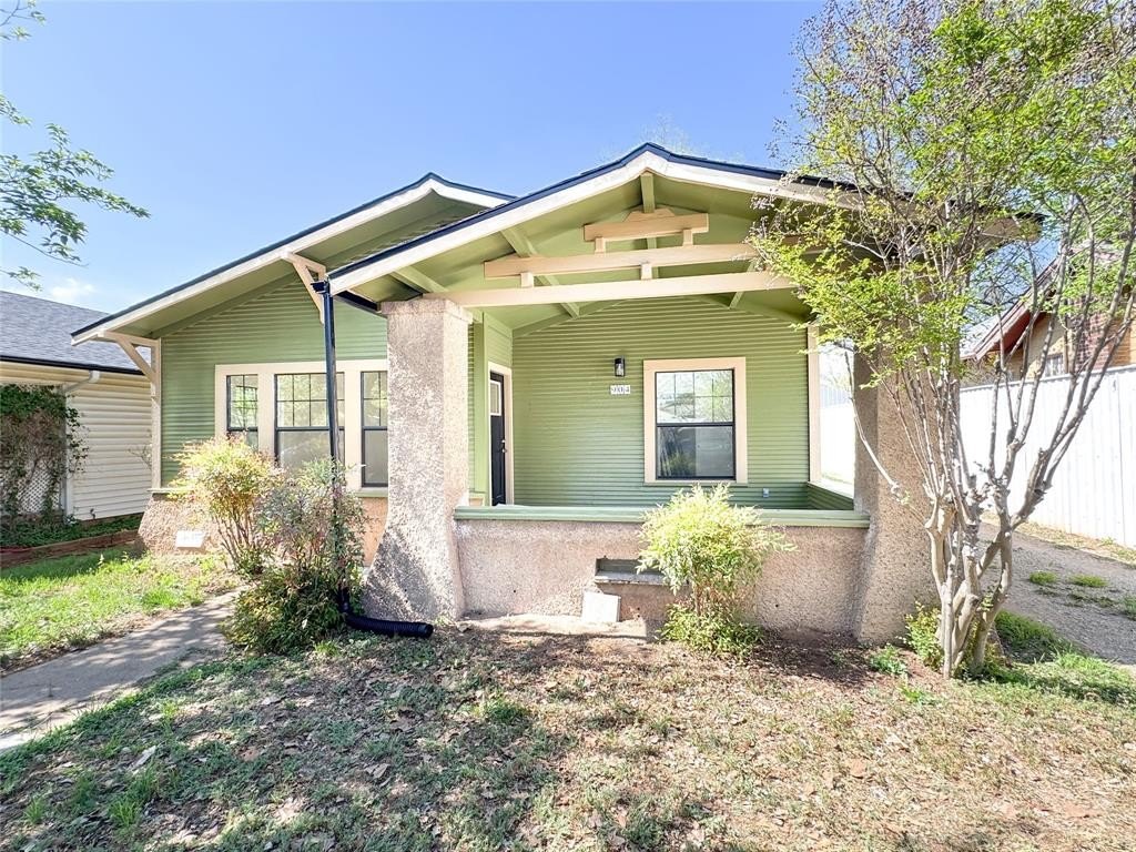 Single Family 2BR 2BA - 904 W 7th Street, Cisco, TX