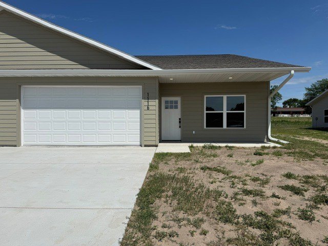 Single Family 3BR 2BA - 1116 Putter Street, O'Neill, NE