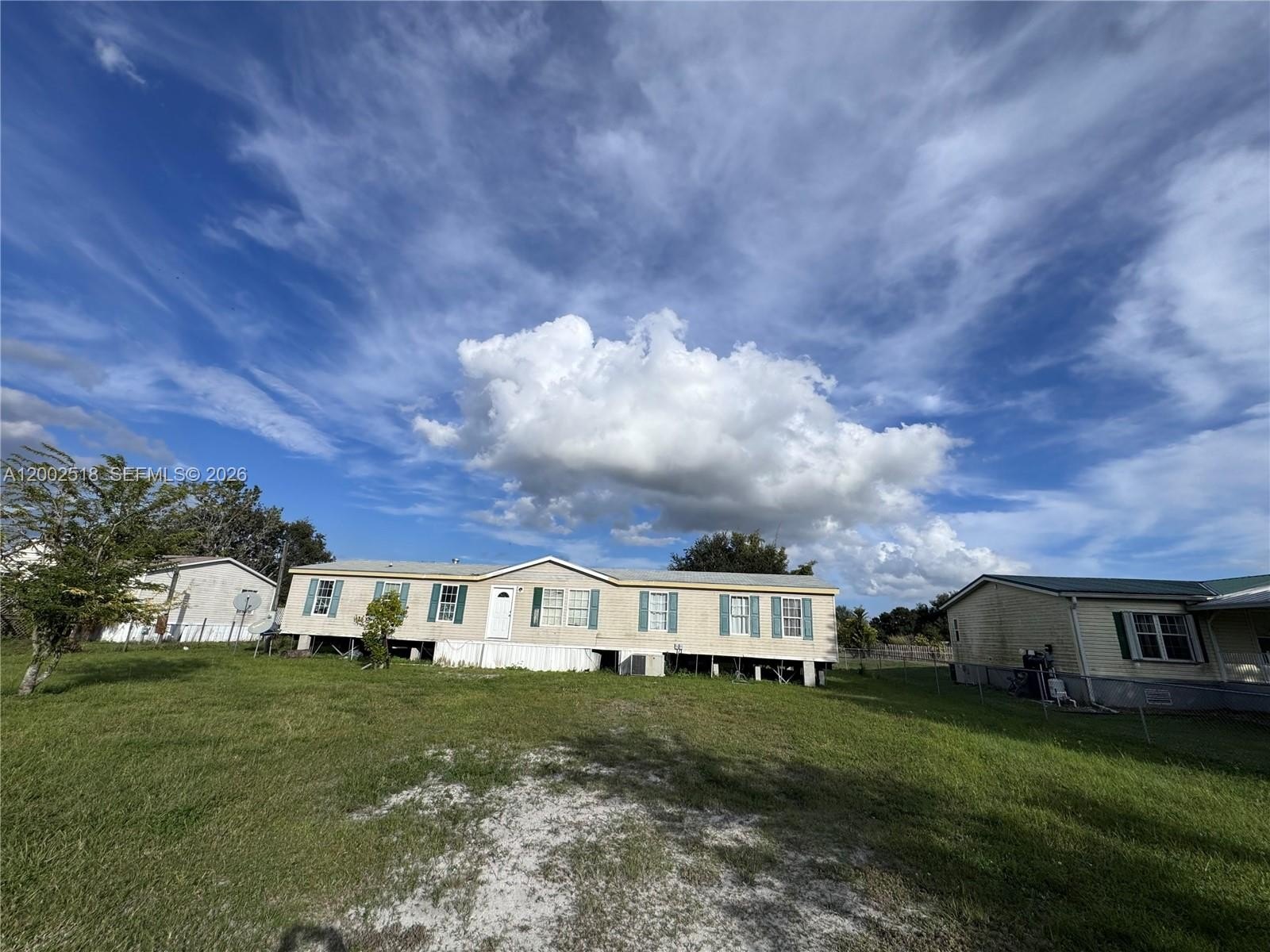 Manufactured Housing 4BR 2BA - 866 NE 104, Okeechobee, FL