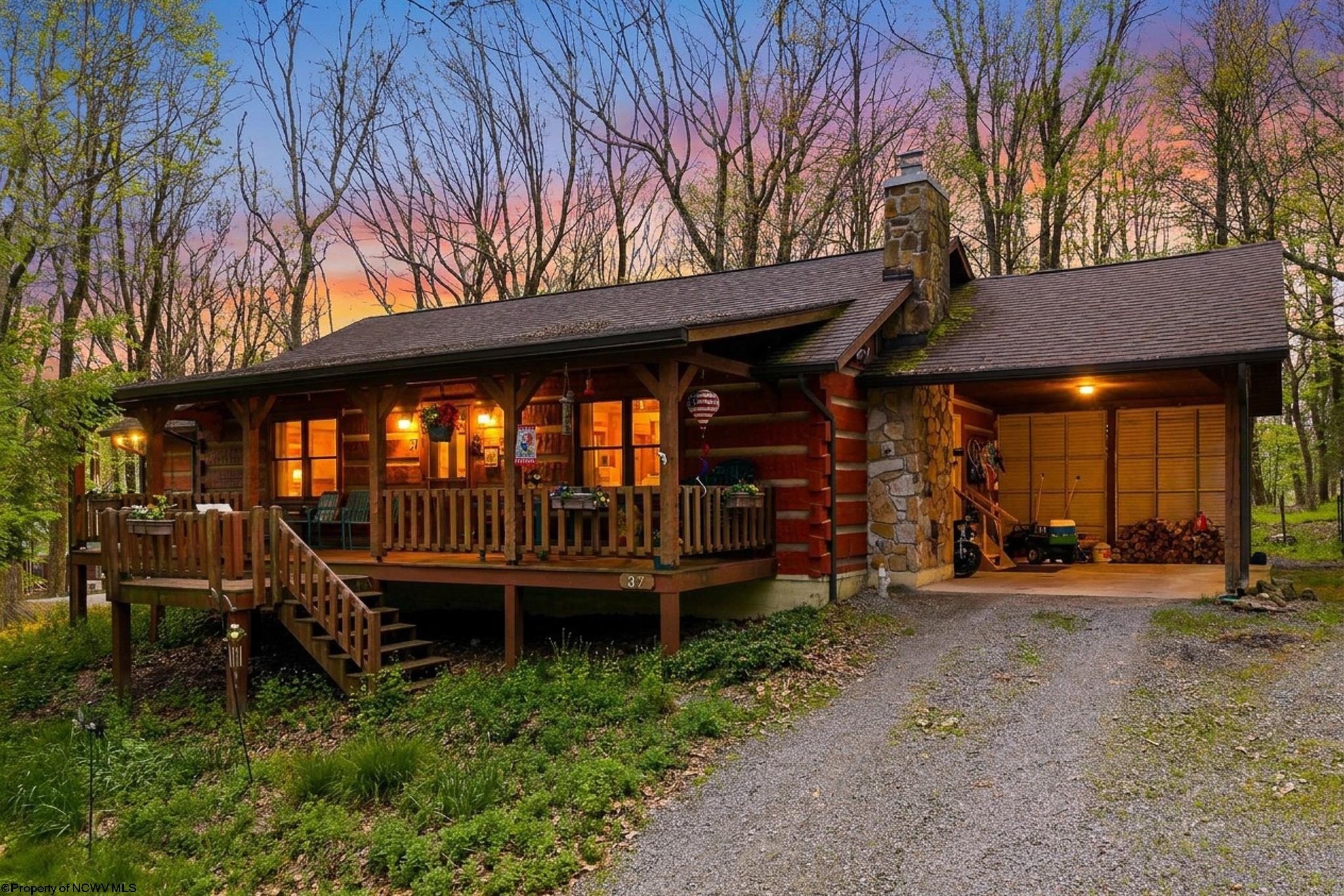 Single Family 3BR 2BA - 37 Sorrel Court, Terra Alta, WV