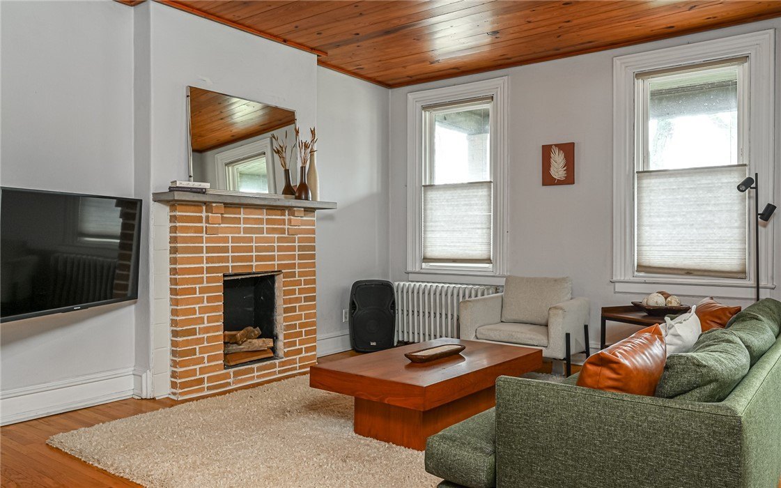 Single Family 4BR - 104 Ivy Street, Edgewood, PA