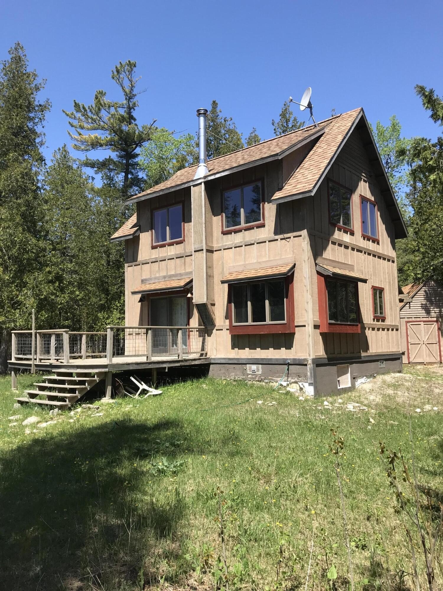 Single Family 1BR 2BA - 1914 S Point Brulee Rd, Hessel, MI
