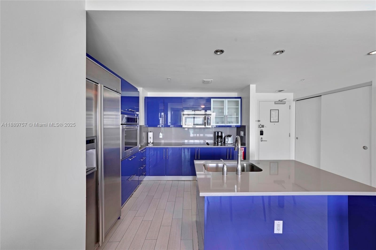 Condo 2BR 2BA - 3101 Bayshore Dr, Fort Lauderdale, FL