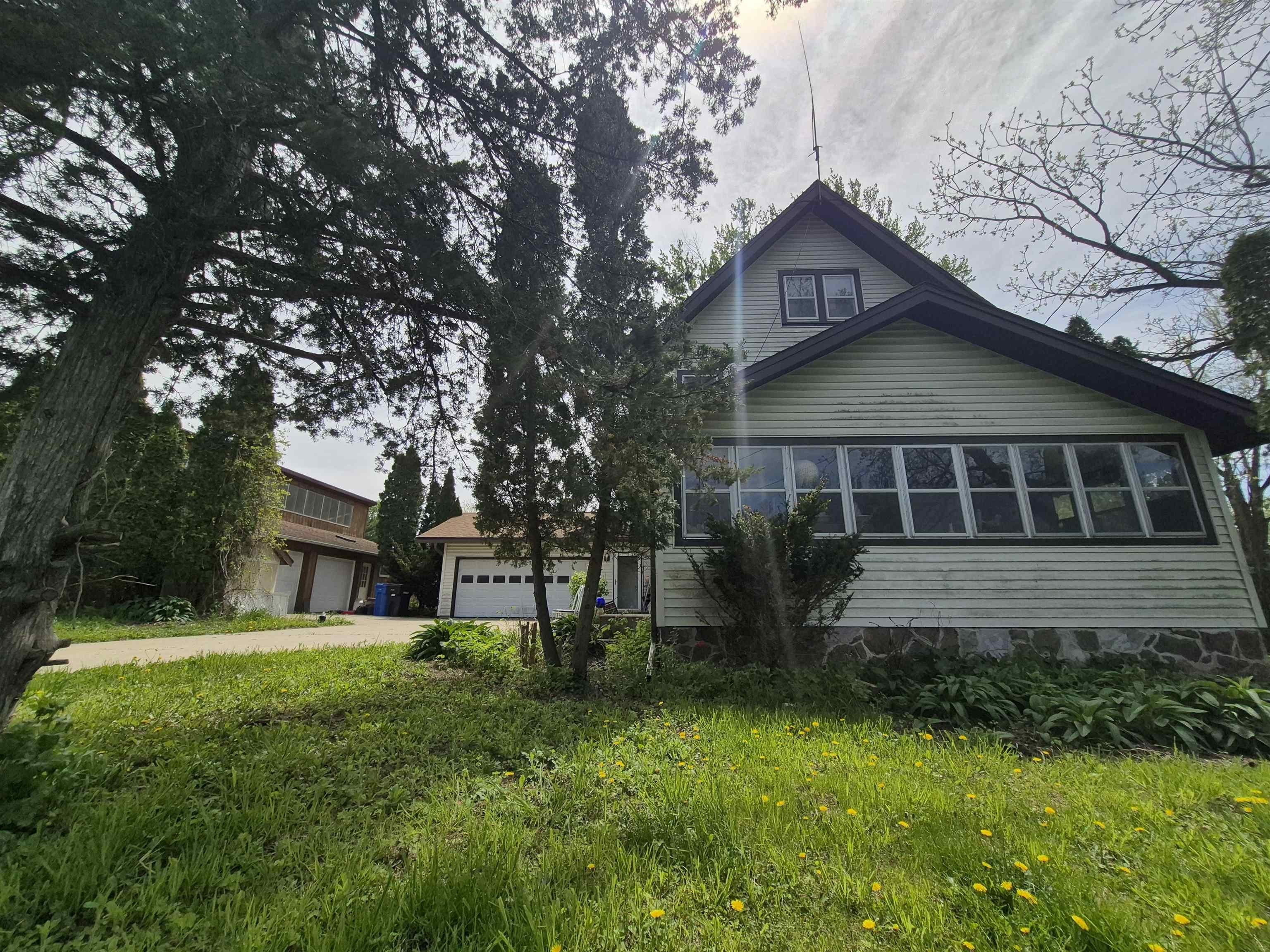 Single Family 4BR 2BA - 4259 Mahoney Road, McFarland, WI