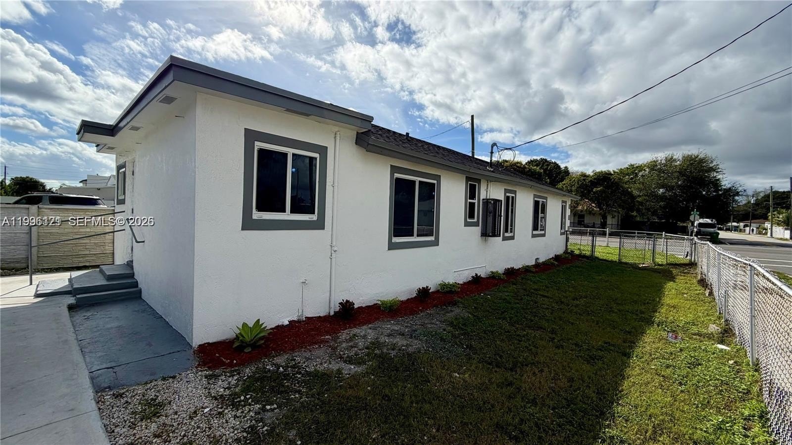 Single Family 3BR 2BA - 6859 NW 17th Ave, Miami, FL