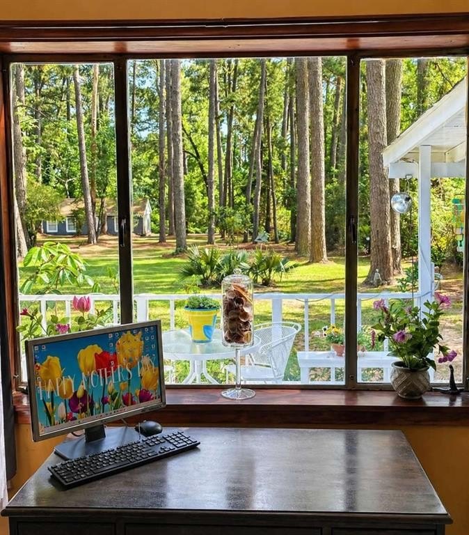 Single Family 5BR 3BA - 2405 Meriwether Road, Shreveport, LA