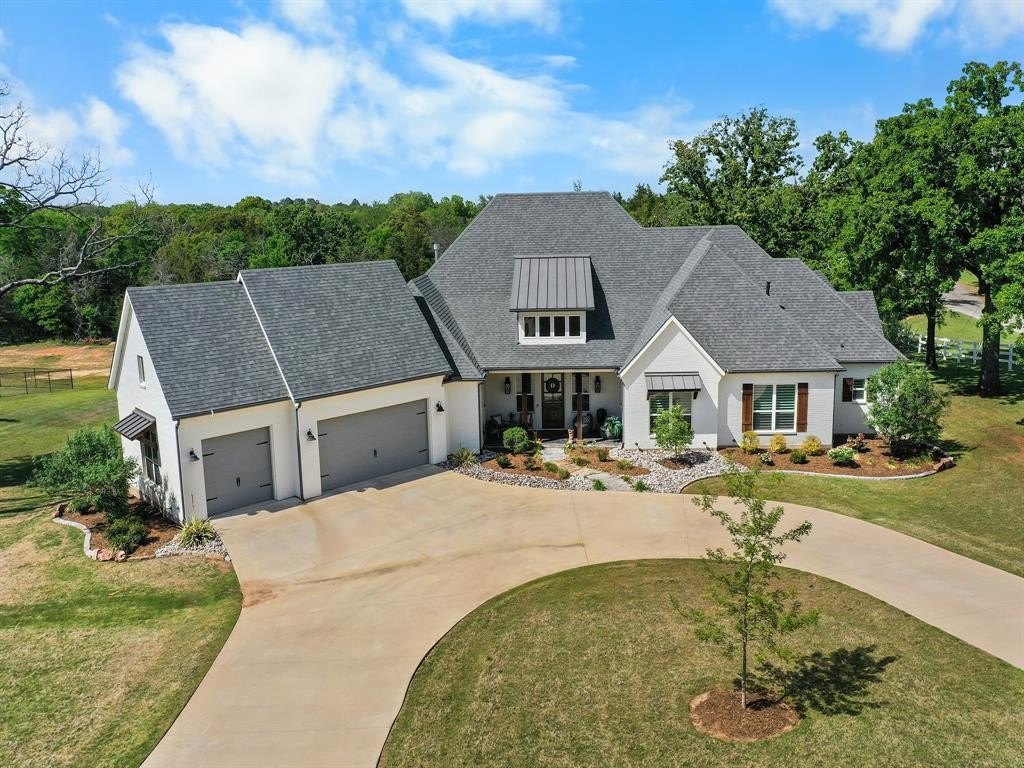 Single Family 3BR 3BA - 377 Tananger Springs Drive, Denison, TX