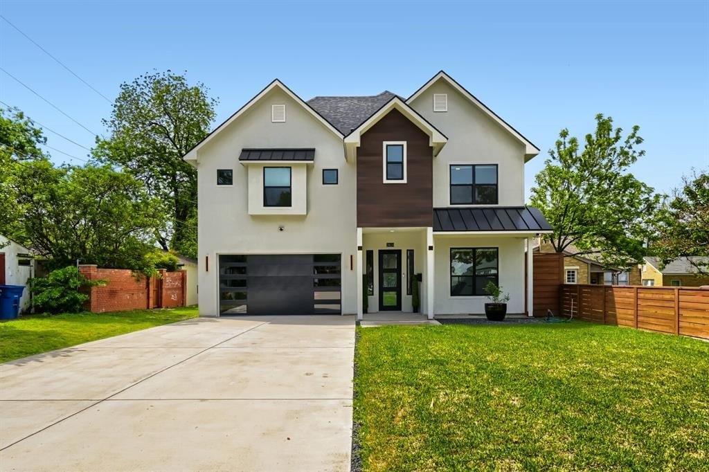 Single Family 5BR 4BA - 2824 Cain Boulevard, Dallas, TX