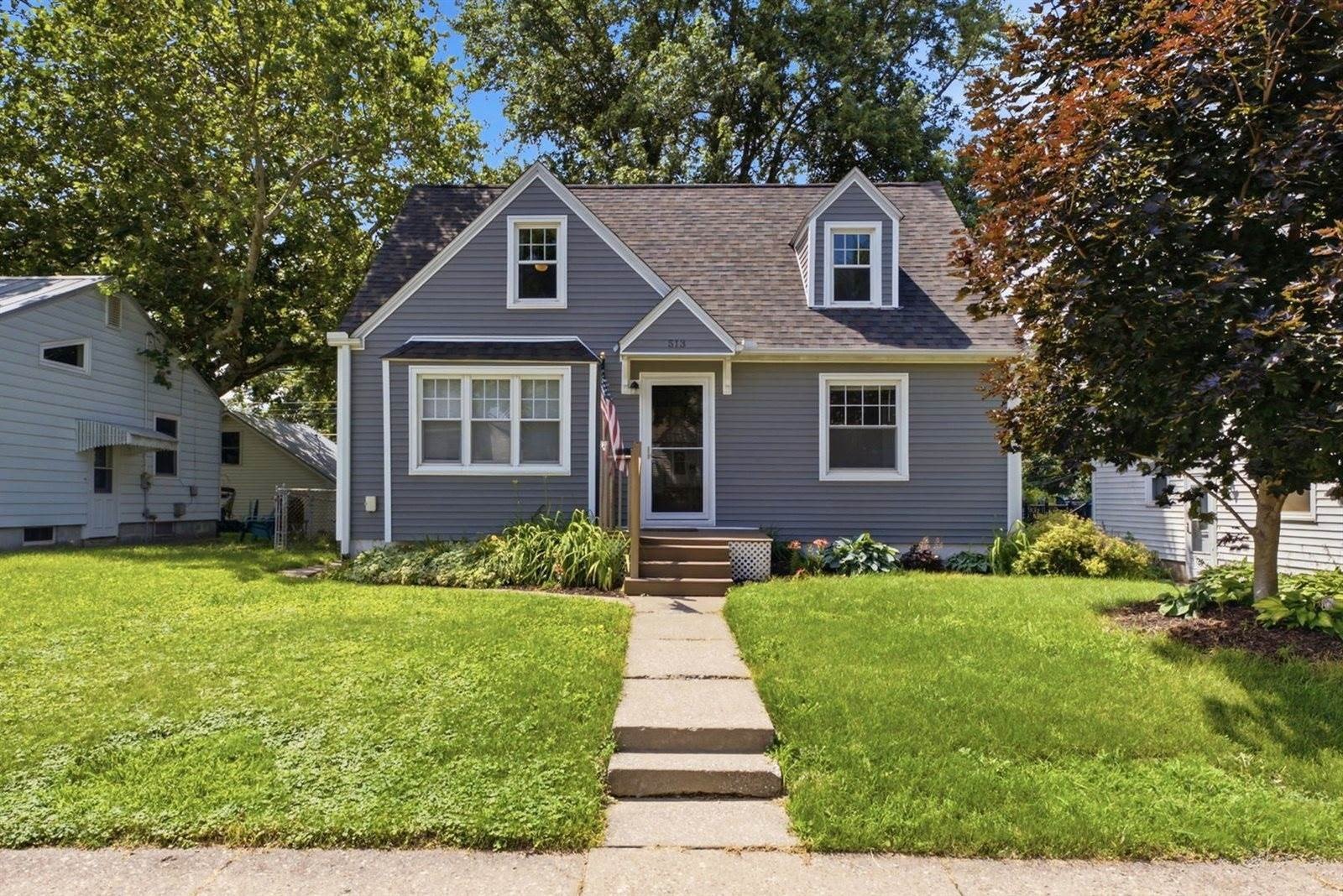 Other 3BR 2BA - 513 West 29th Street, Davenport, IA