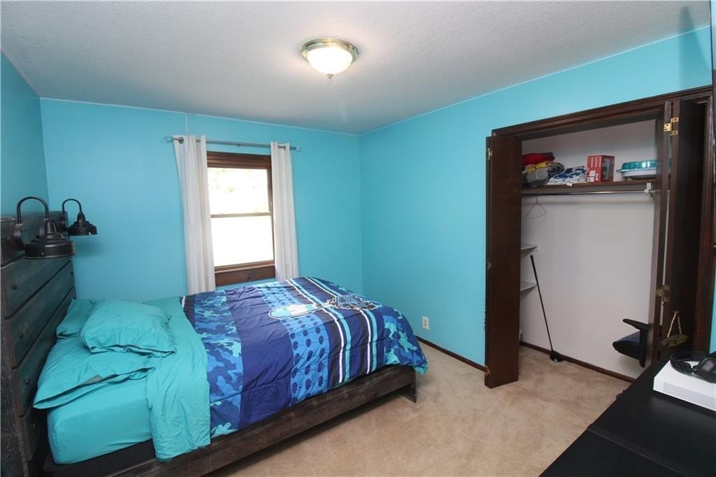 Single Family 3BR 3BA - 3814 Meadow Oak Lane, St Joseph, MO