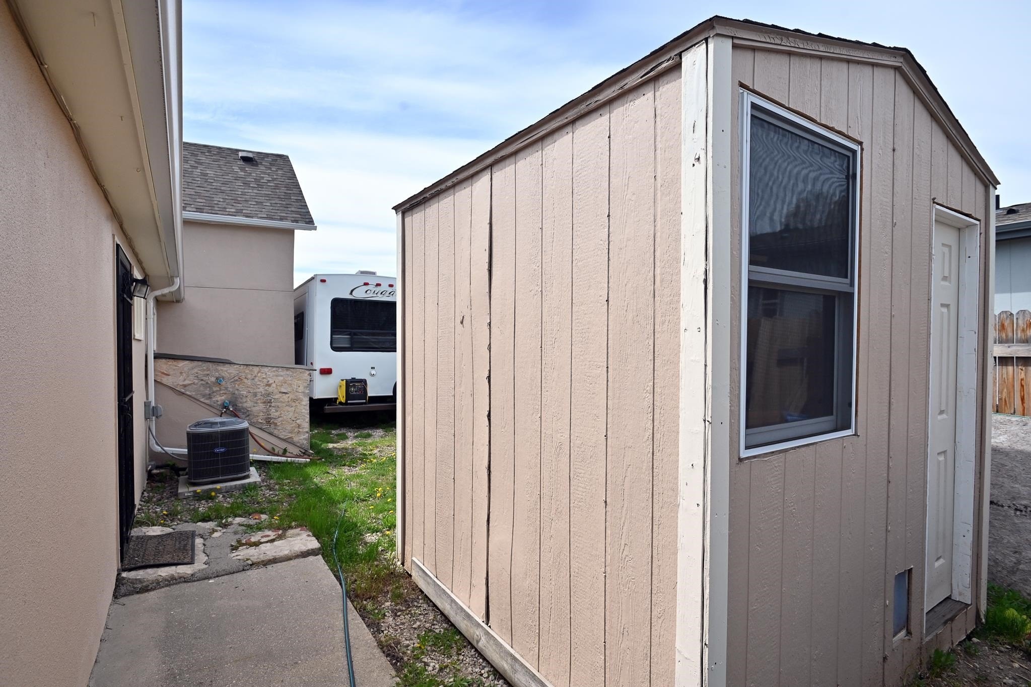Single Family 3BR 2BA - 659 Sumner Street, Sheridan, WY