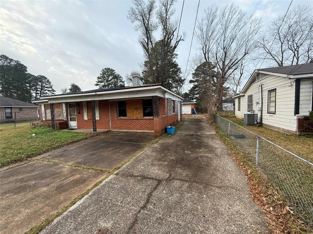 Single Family 3BR 2BA - 7642 Harris Street, Shreveport, LA