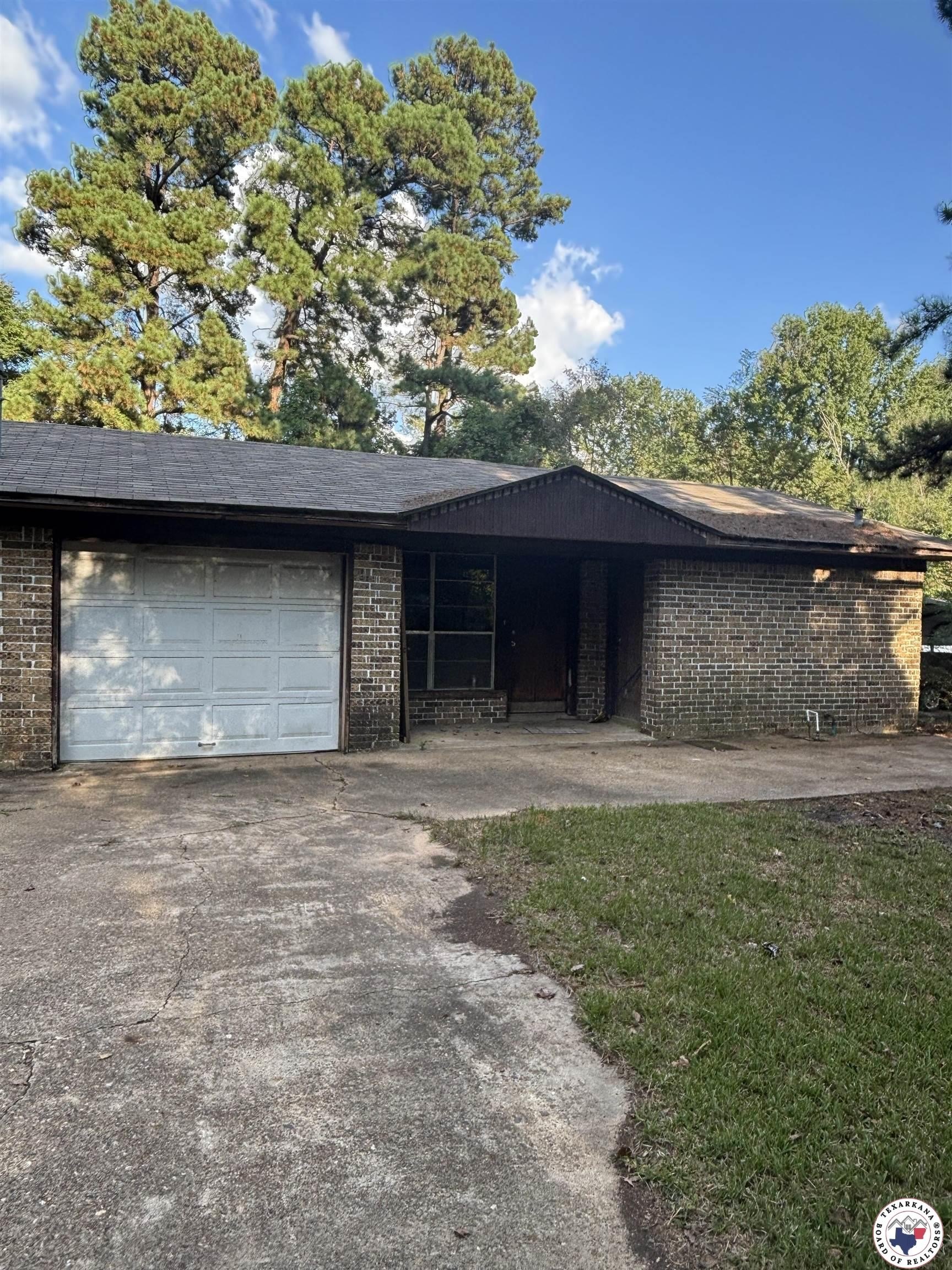 Single Family 3BR 2BA - 71 Macedonia RD, Texarkana, TX