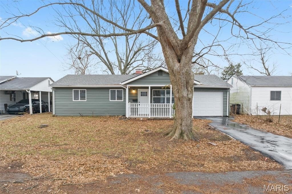 Single Family 2BR 1BA - 1110 Saint Marcella Drive, Cahokia, IL