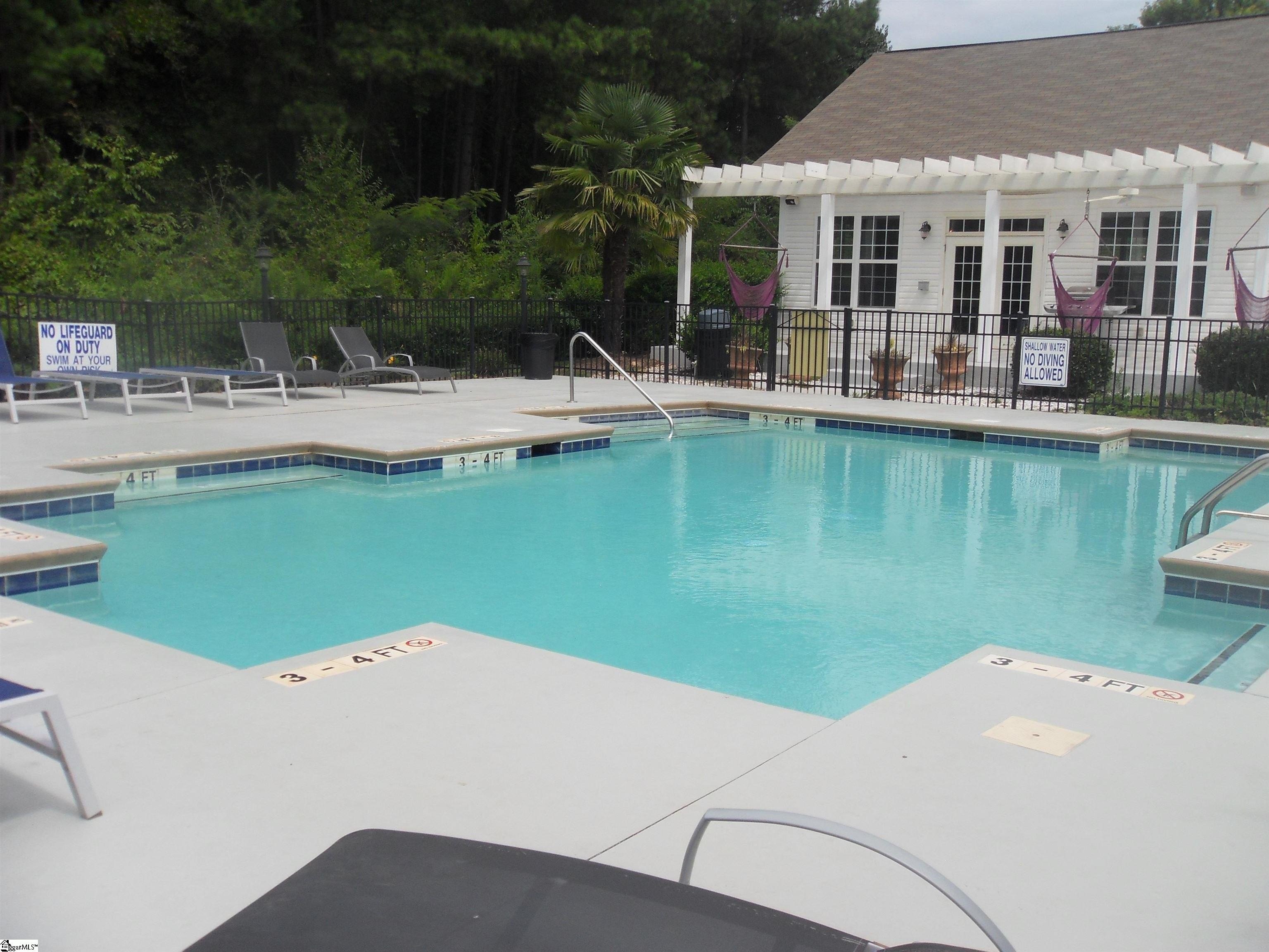 Condo 4BR 4BA - 102 Universtiy Village Drive, Central, SC