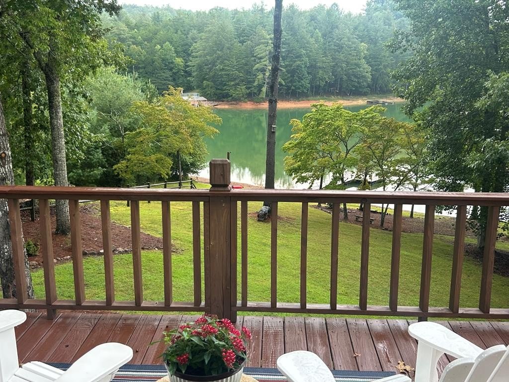 Single Family 4BR 4BA - 176 Madison Avenue, Blairsville, GA