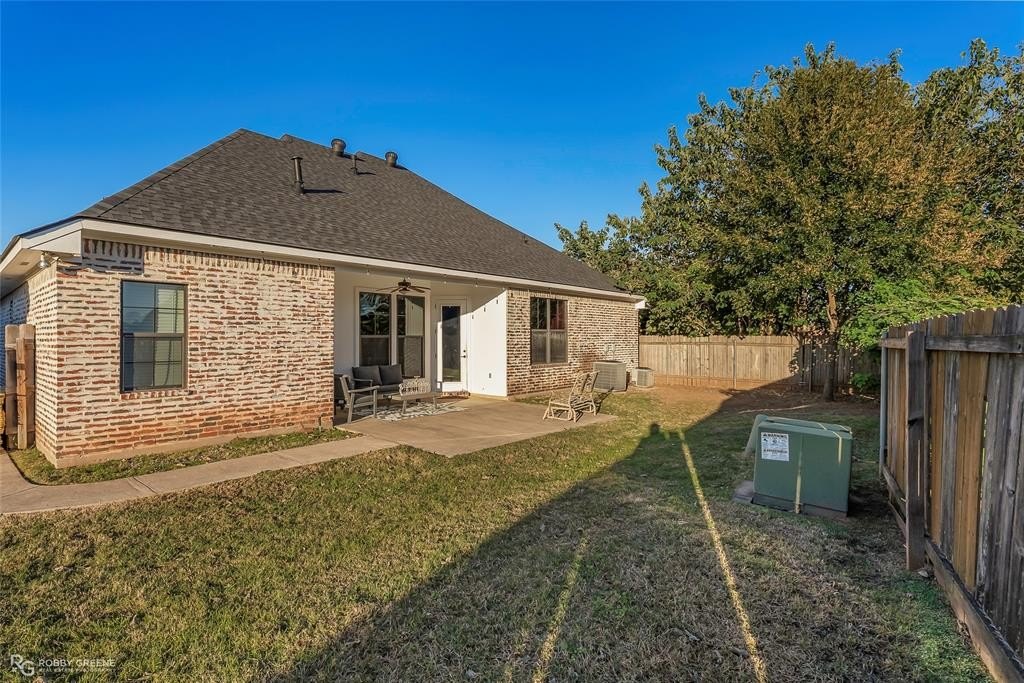 Single Family 4BR 3BA - 537 Chinquipin Drive, Bossier City, LA