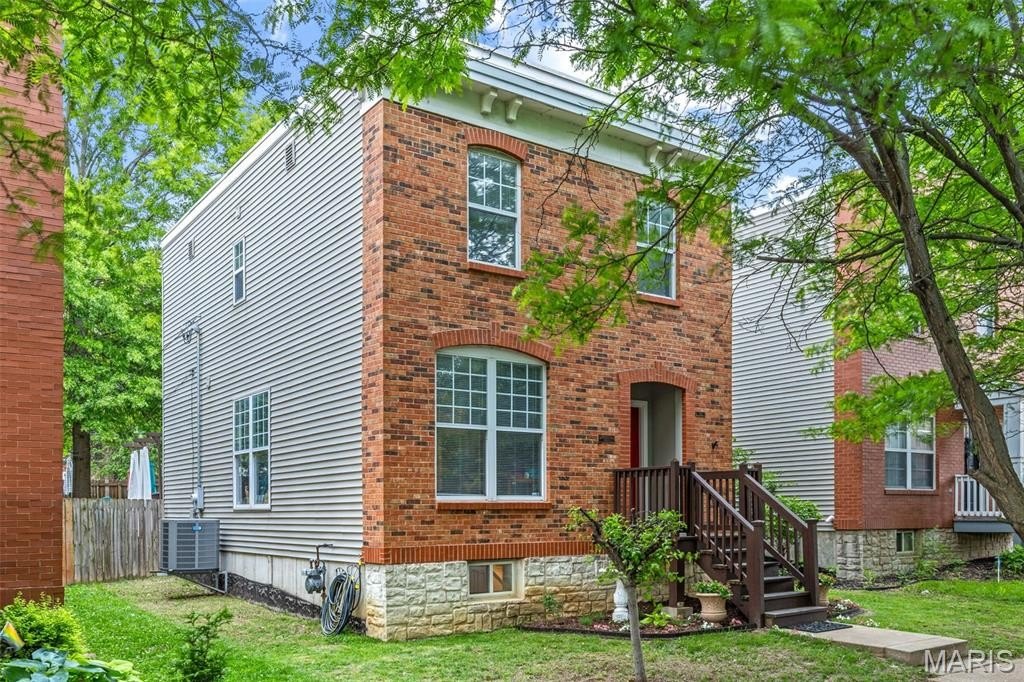 Single Family 3BR 3BA - 3421 Missouri Avenue, St Louis, MO