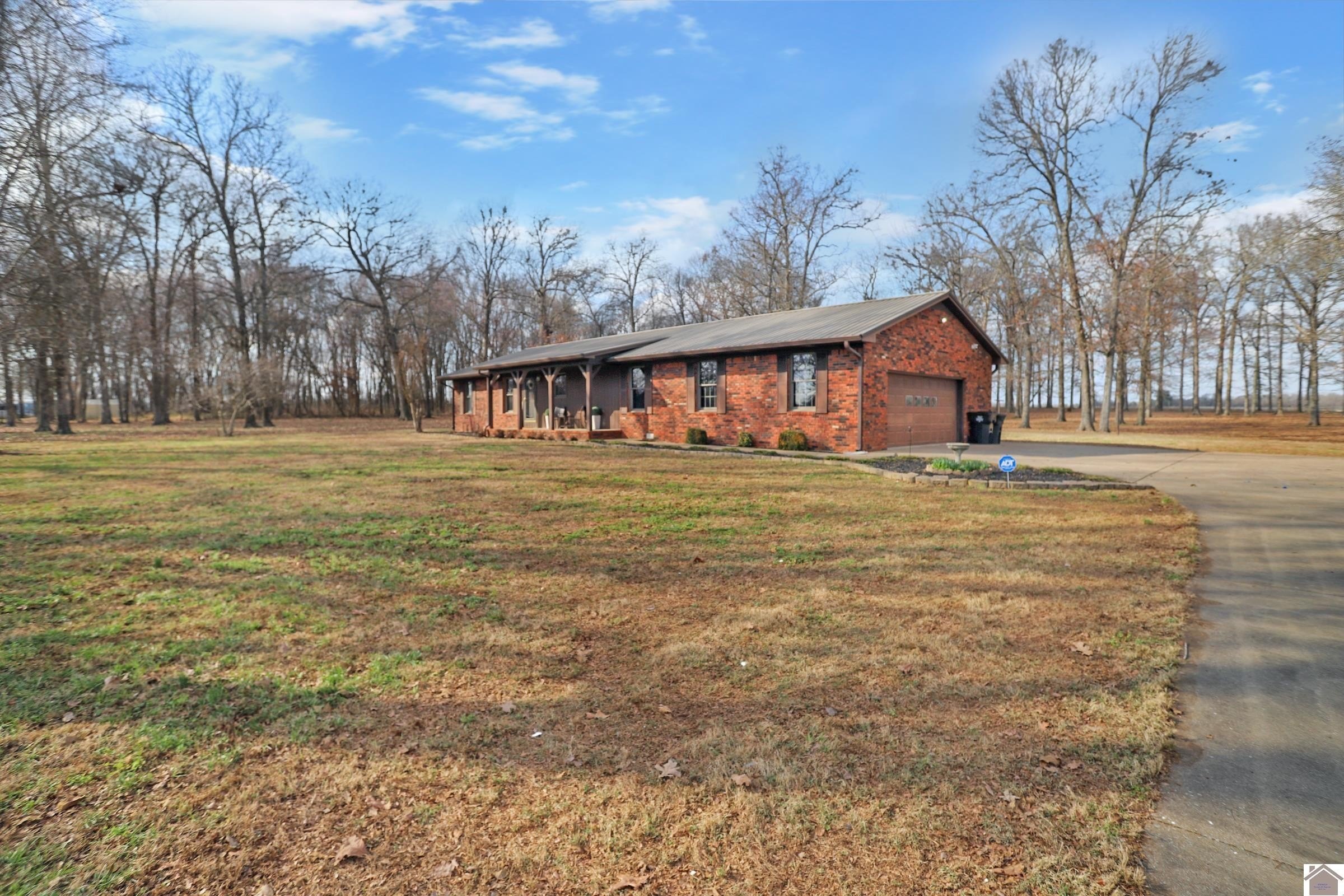 Single Family 3BR 2BA - 2156 Poor Farm Rd, Murray, KY