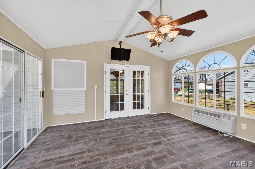 Single Family 3BR 3BA - 2221 Bentley Manor Drive, Fenton, MO