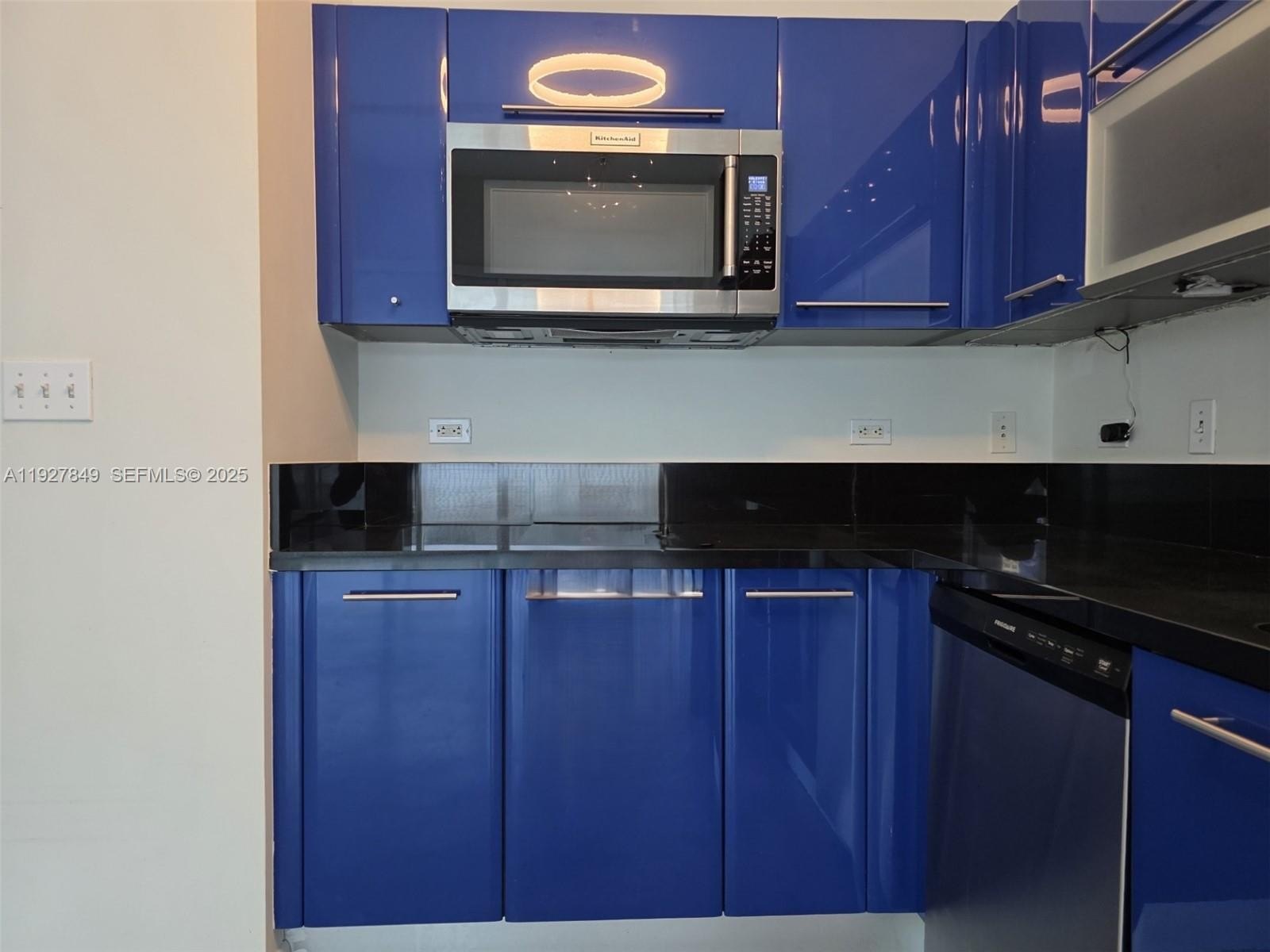 Condo 1BA - 253 NE 2nd St, Miami, FL