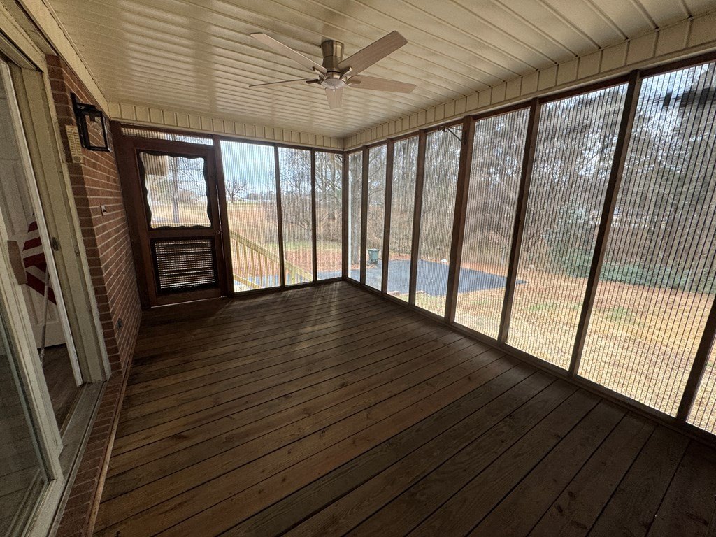 Single Family 4BR 3BA - 114 VINE CIR, Danville, VA