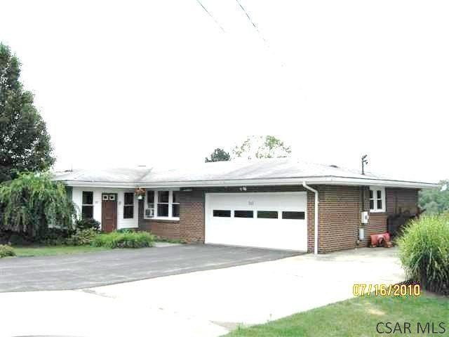 Single Family 3BR 2BA - 393 Rebecca St, Somerset, PA