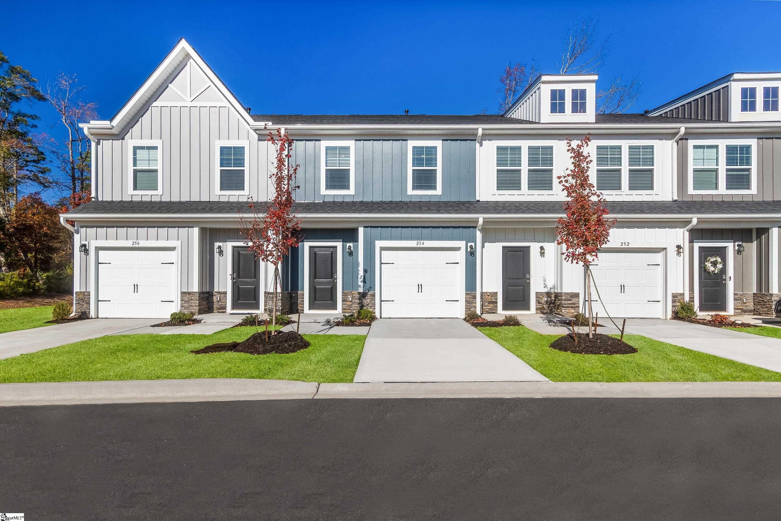 Single Family 3BR 3BA - 331 Mykonos Drive, Mauldin, SC