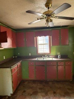 Single Family 3BR 2BA - 611 3rd Avenue N, Greenwood, MS