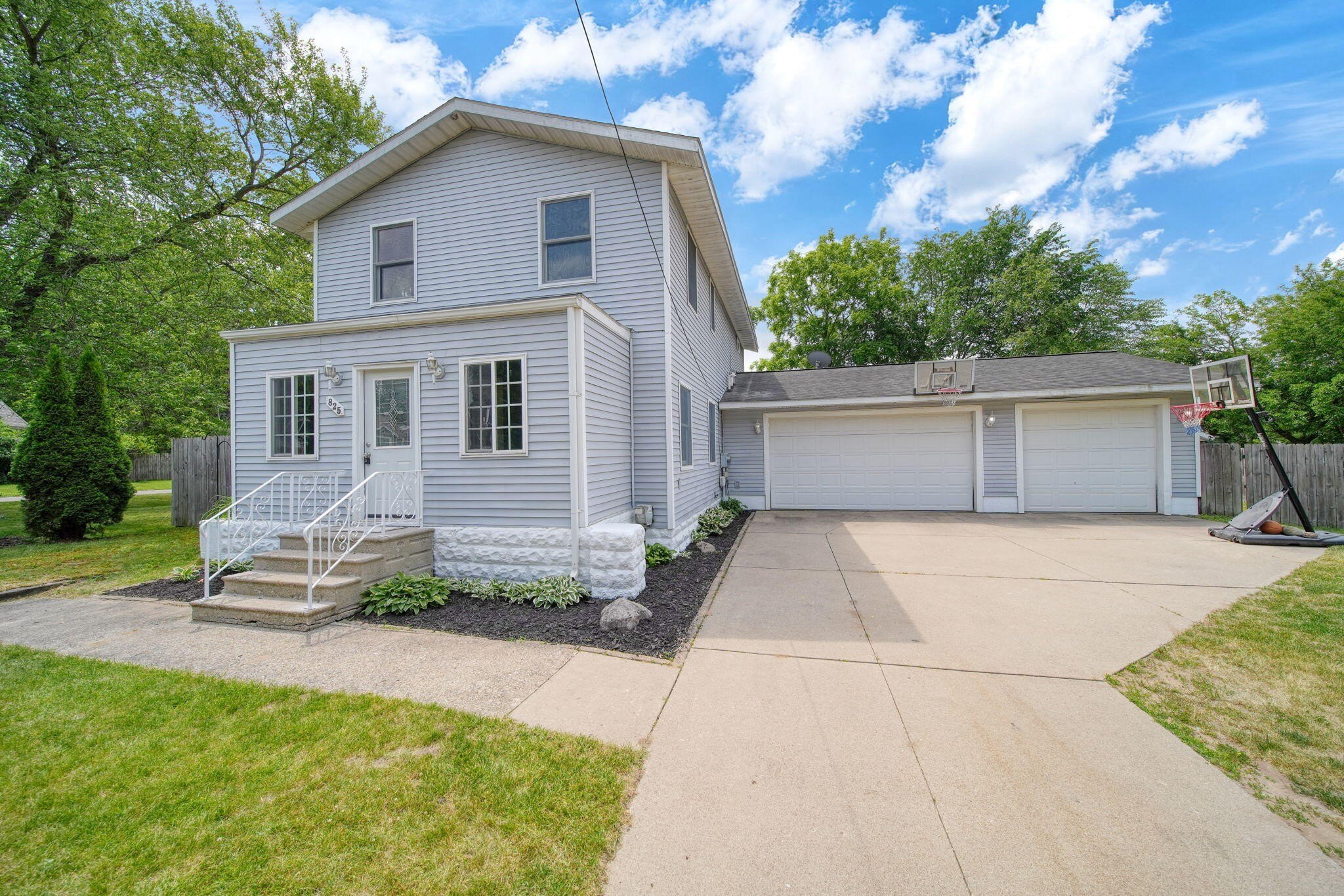 Other 3BR 3BA - 825 Gerald Avenue, Jackson, MI