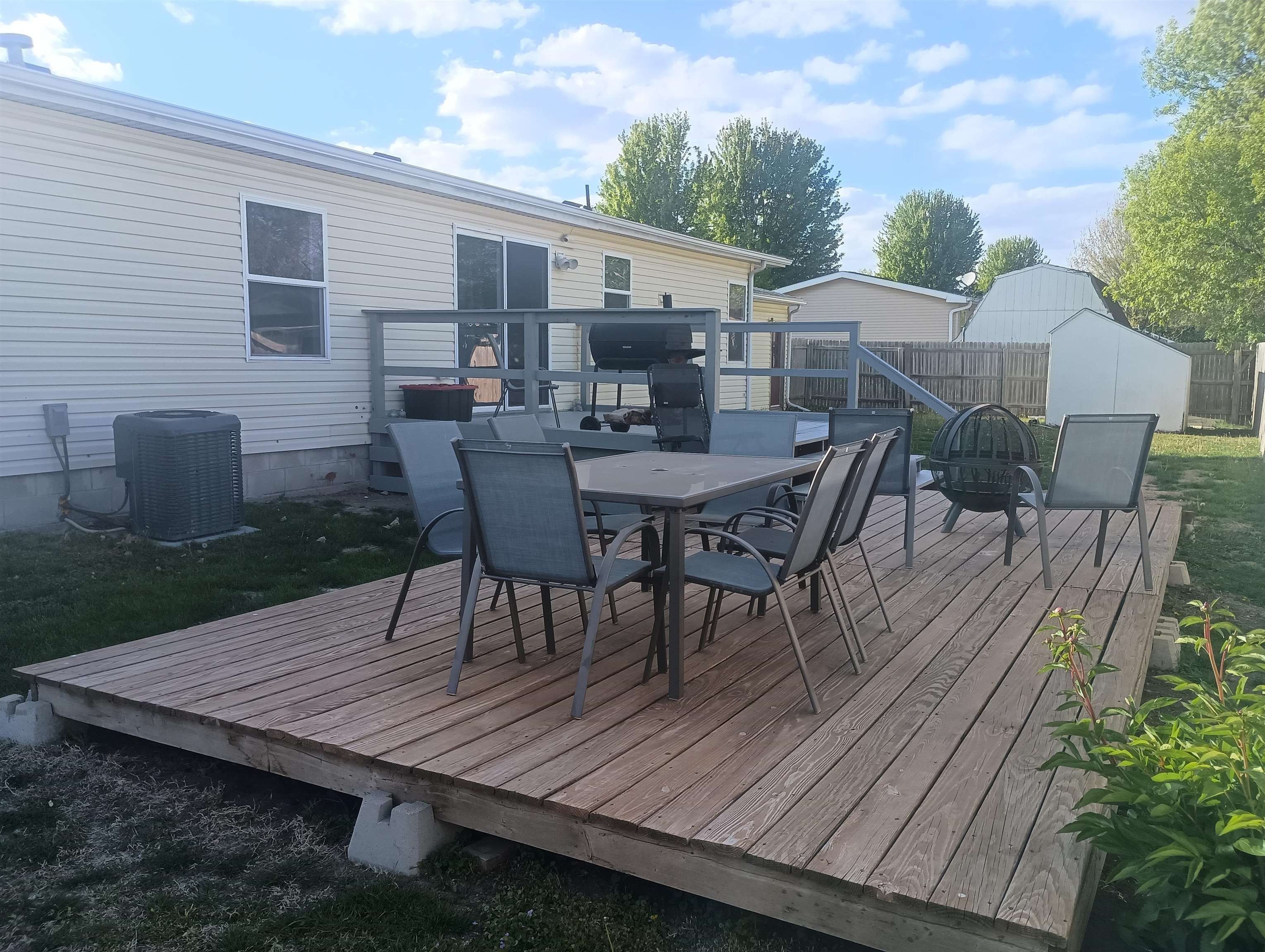 Single Family 3BR 2BA - 1920 Cavalier Way, Sioux City, IA