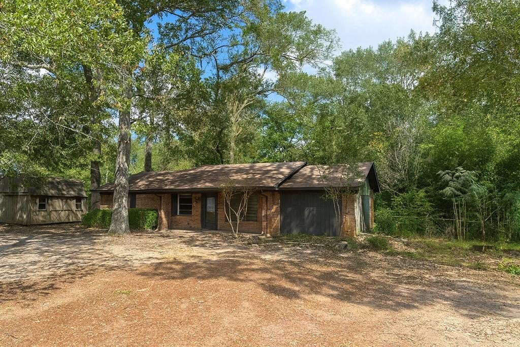 Single Family 3BR 2BA - 101 Oakwood Trl., Atlanta, TX