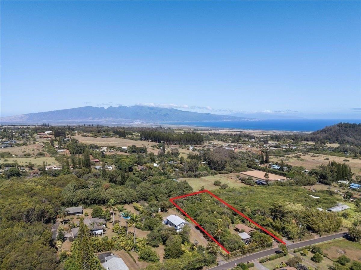 Single Family 2BR 1BA - 2130 Kauhikoa Rd, Haiku, HI