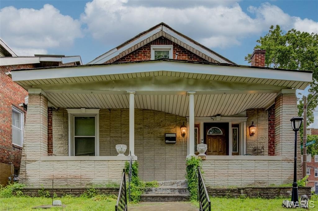 Single Family 4BR 3BA - 7015 Ethel Avenue, St Louis, MO
