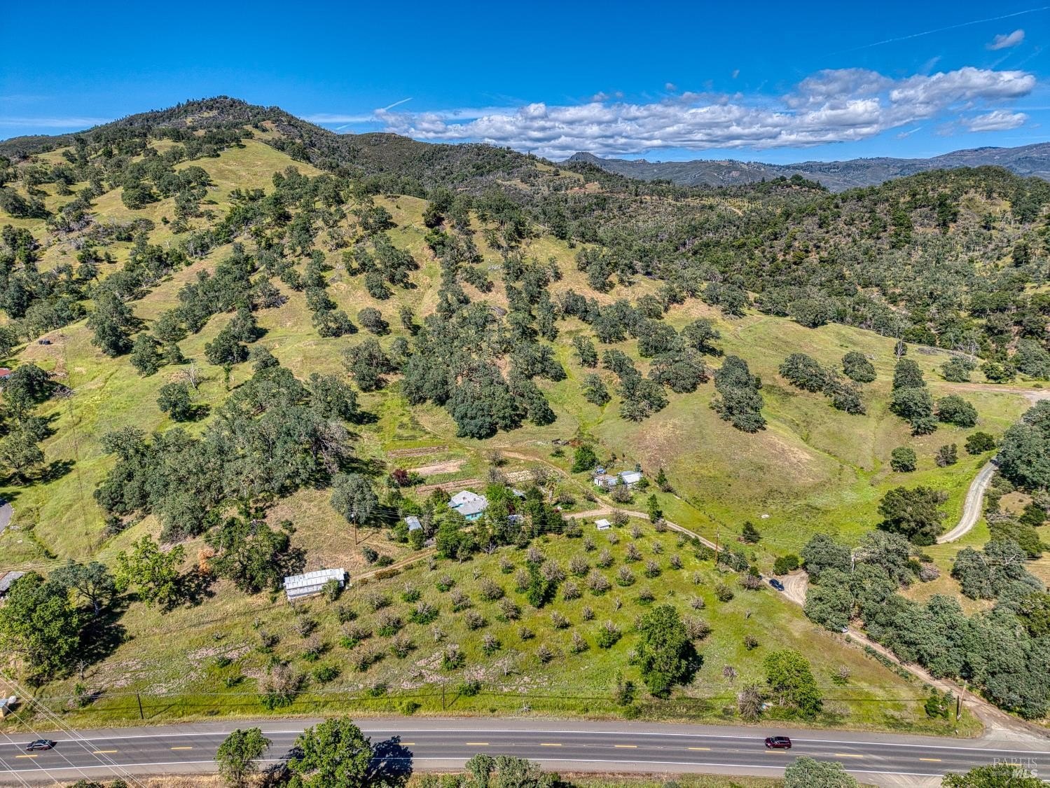 Single Family 3BR 2BA - 1440 W State Highway 20, Upper Lake, CA