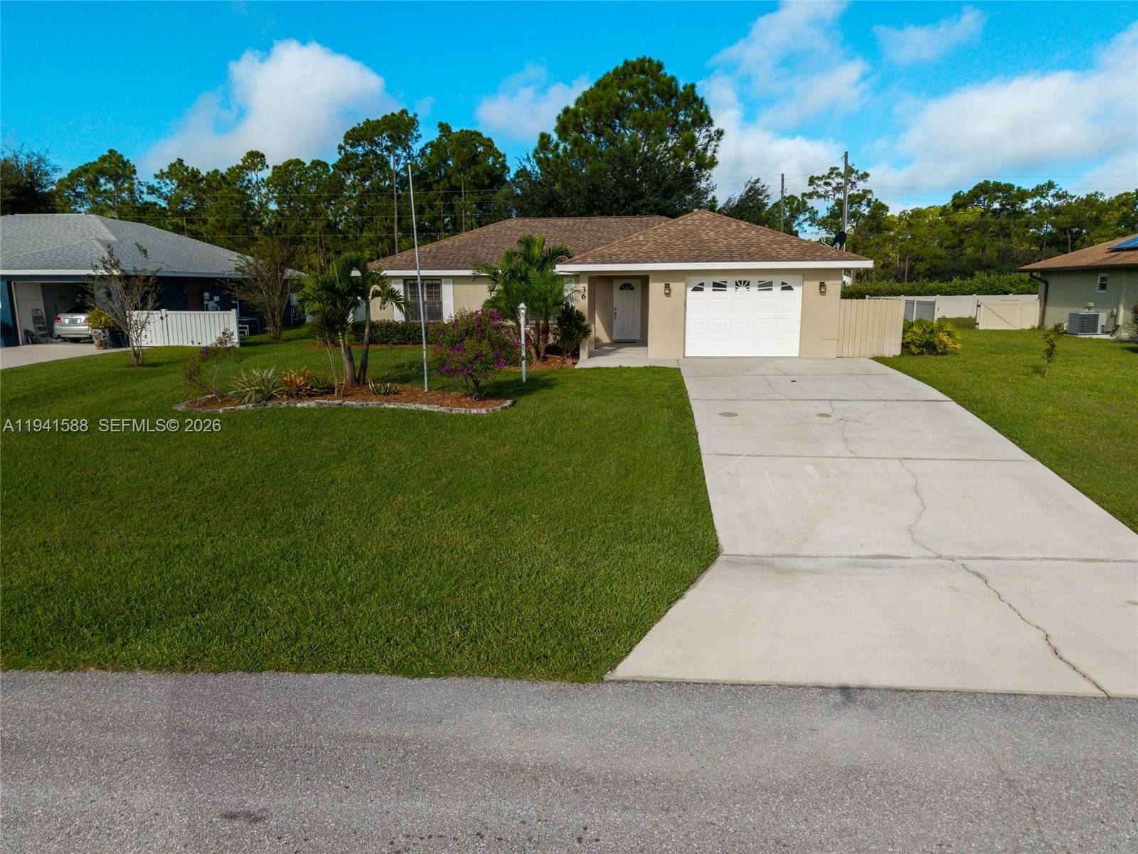Single Family 3BR 2BA - 36 Quail Roost Rd, Lake Placid, FL