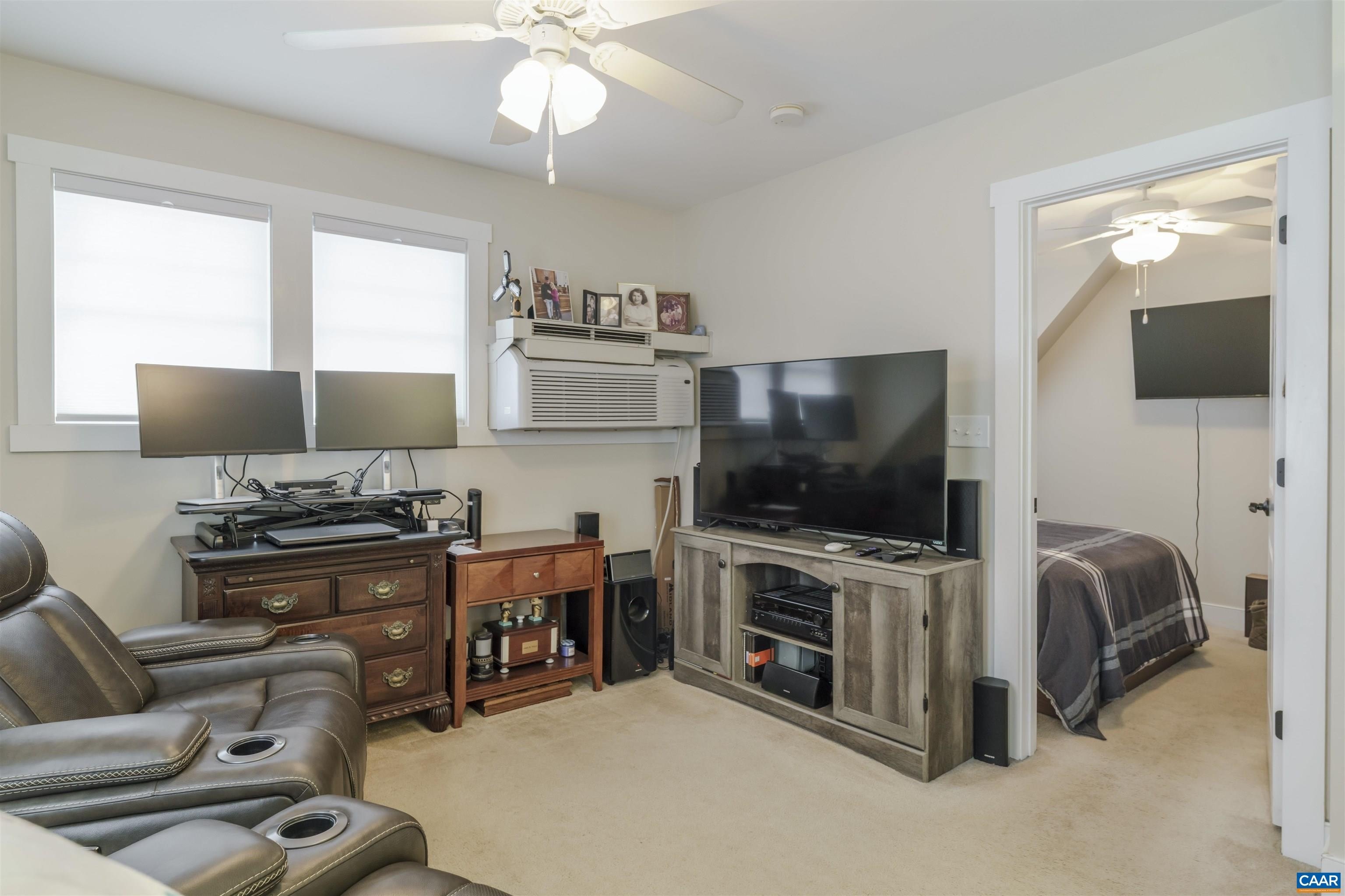 Single Family 5BR 5BA - 670 TYREE LN, CHARLOTTESVILLE, VA