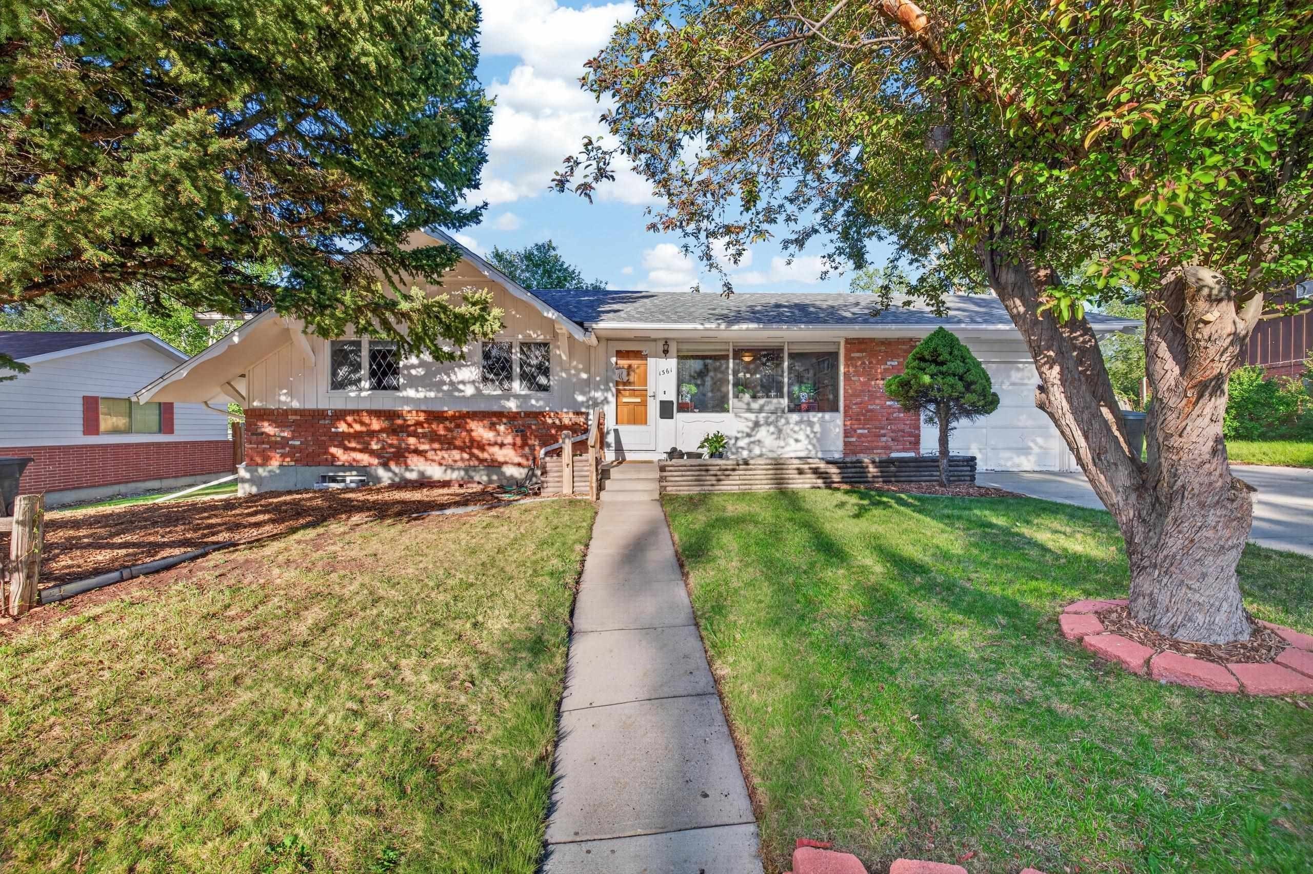 Single Family 4BR 2BA - 1361 Glenaire Dr, Casper, WY