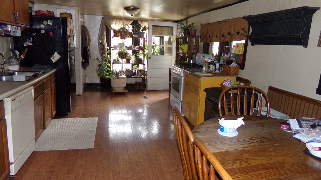 794 Millers Run Fallen Timber Rd