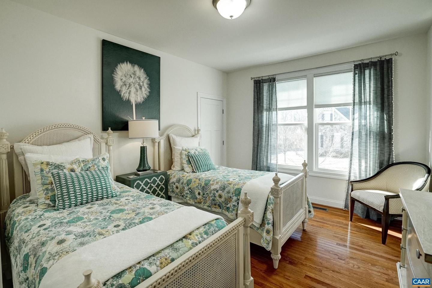 Single Family 4BR 3BA - 7652 BIRCHWOOD HILL RD, CROZET, VA