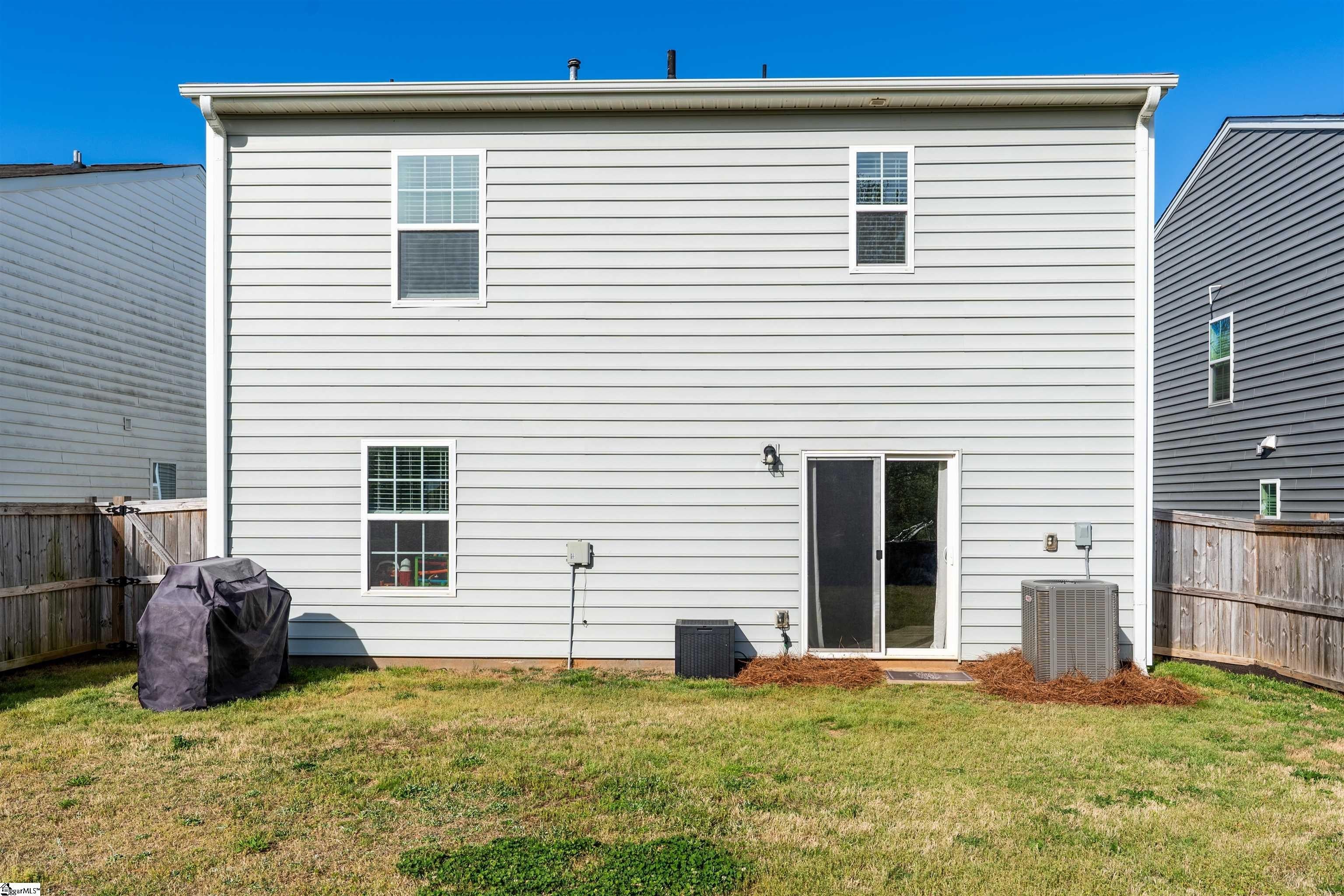 Single Family 5BR 3BA - 120 Anna Gray Circle, Easley, SC