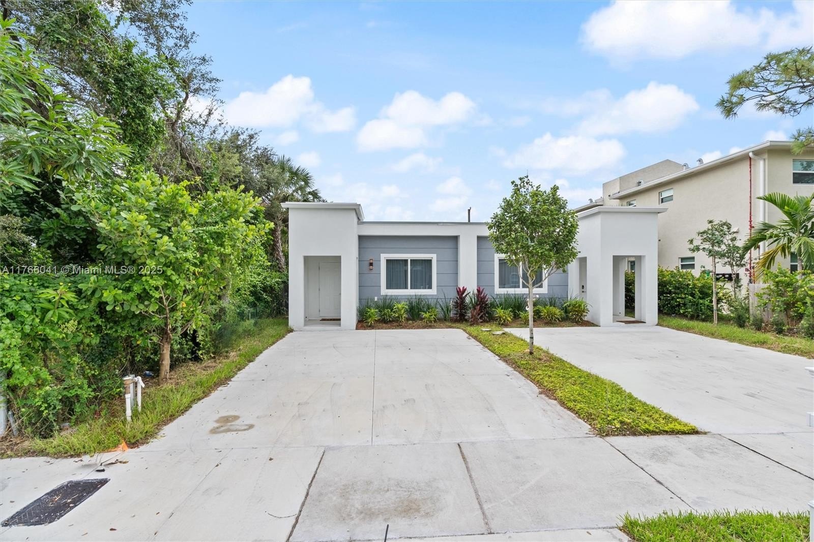 Duplex 8BR 6BA - 1212 NW 6th Ct, Fort Lauderdale, FL