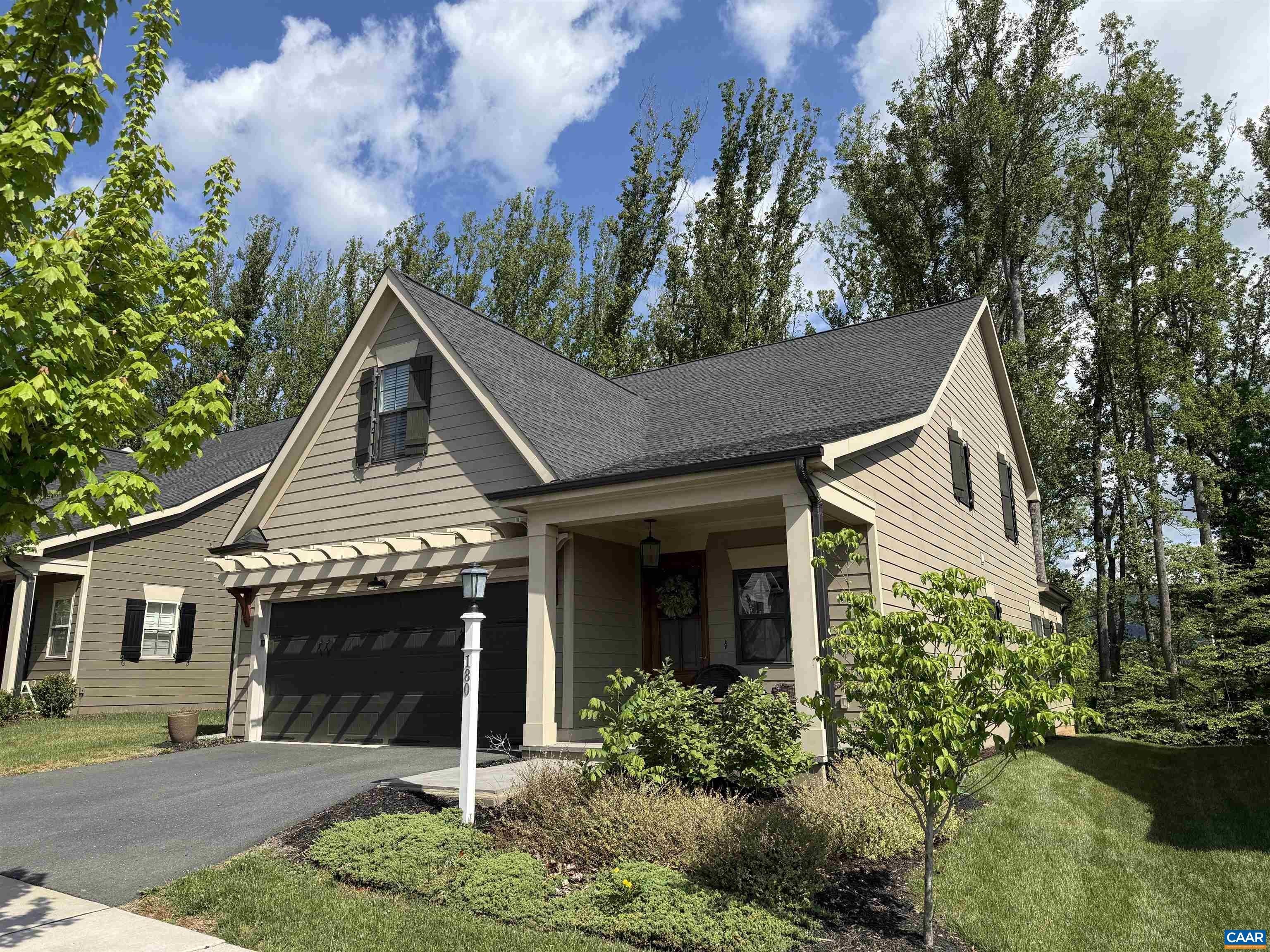 Single Family 3BR 3BA - 180 BISHOPGATE LN, CROZET, VA